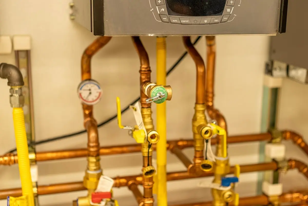 Licensed technician providing Sewer Cleanout for a homeowner in Bolivar